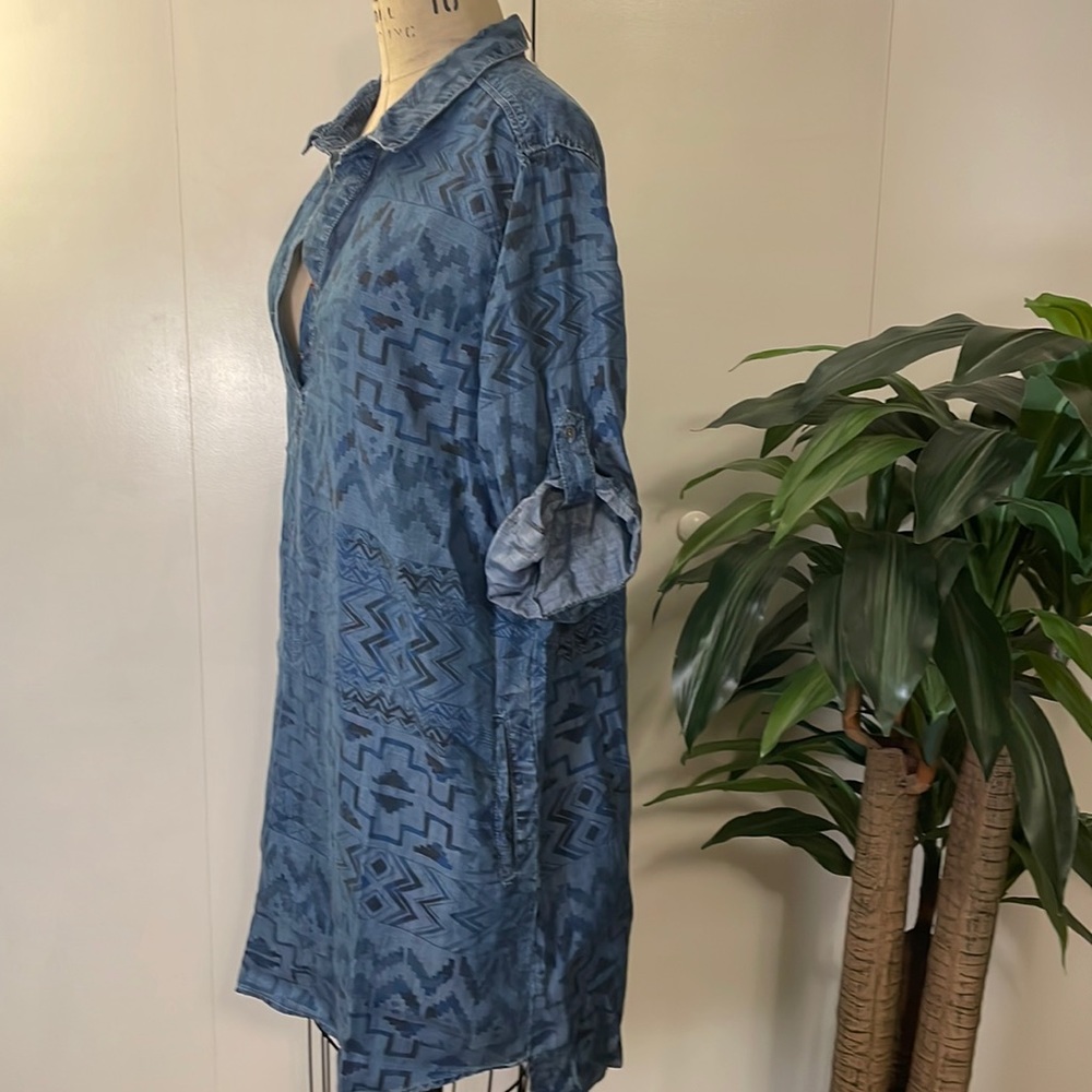 Philosophy short sleeve blue Aztec print midi dress with pockets - Picture 3 of 8